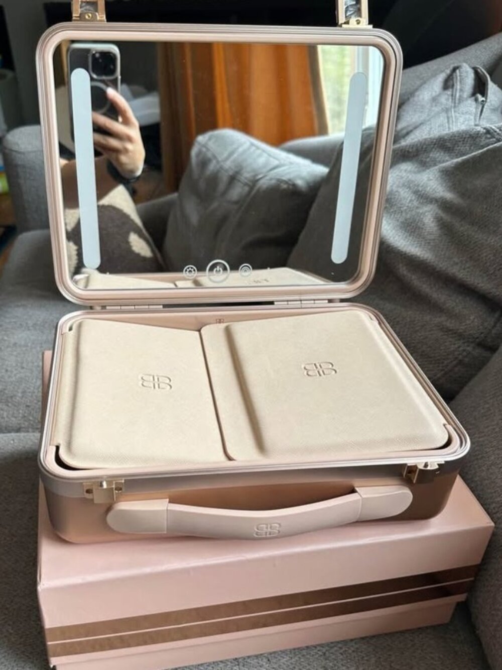 Beautifect box in rose gold